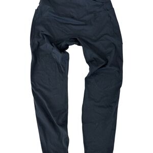 🏖️❤️Black Leggings with Elastic Waistband and Tapered Fit